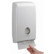 Диспенсер Kimberly-Clark Aquarius™ компактный для бумажных полотенец в пачках Slimfold 5856 Артикул: 7024